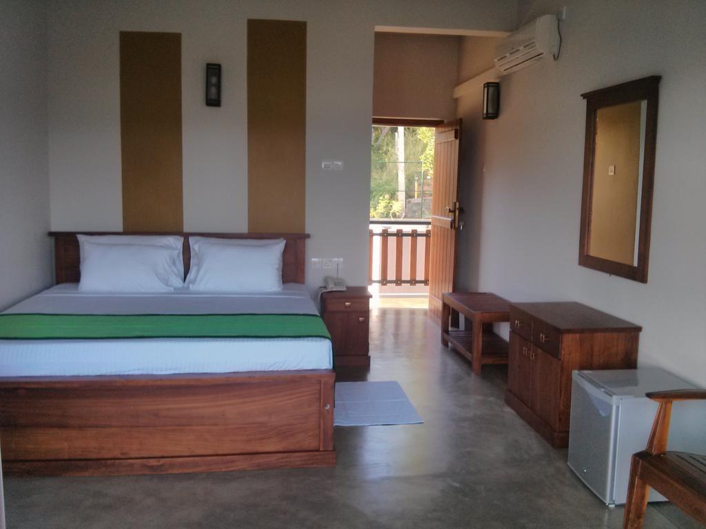 Lotus Villa Holiday Resort Matara Habitación foto